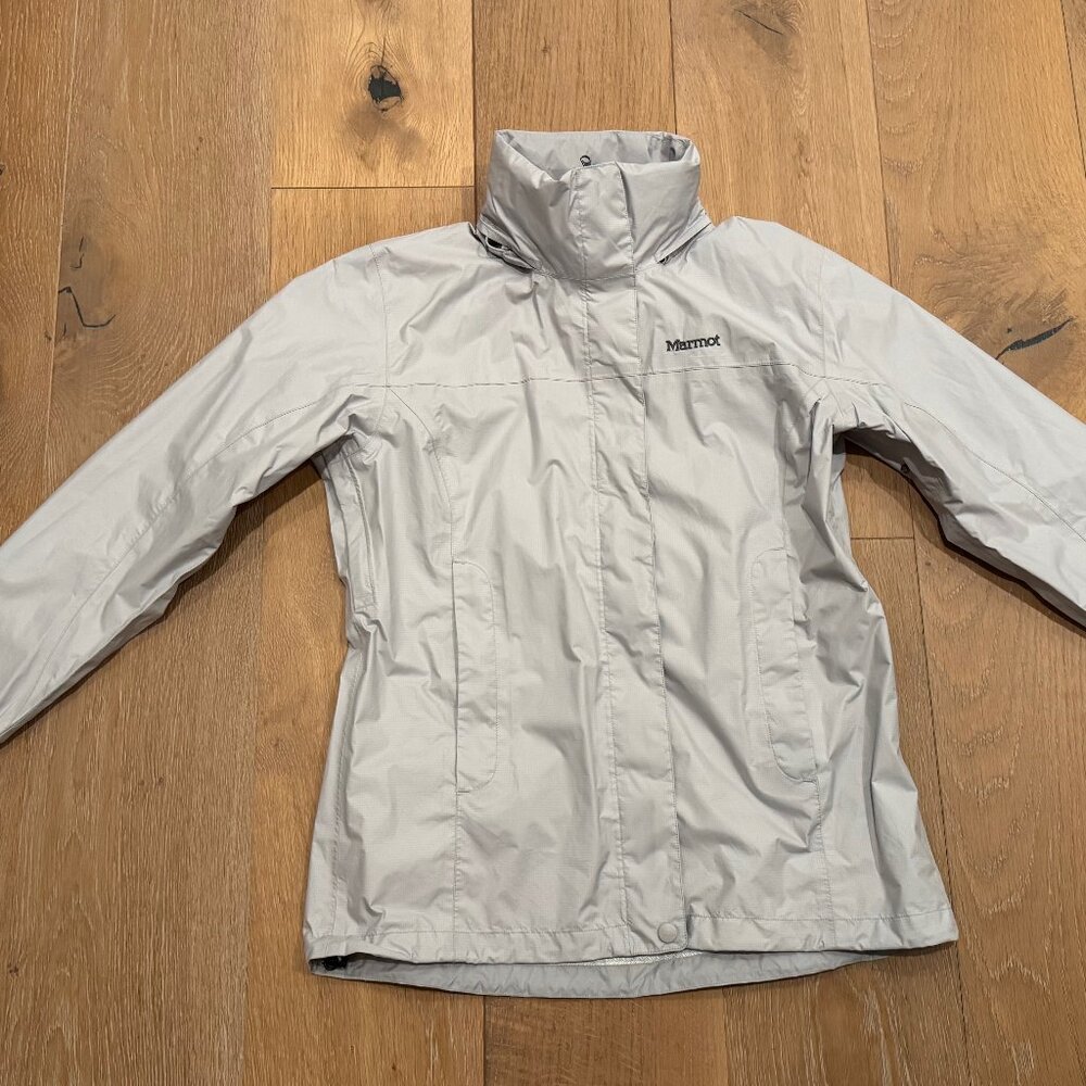 EUC -  Marmot PreCip Rain Jacket - Size M - Platinum (light gray)